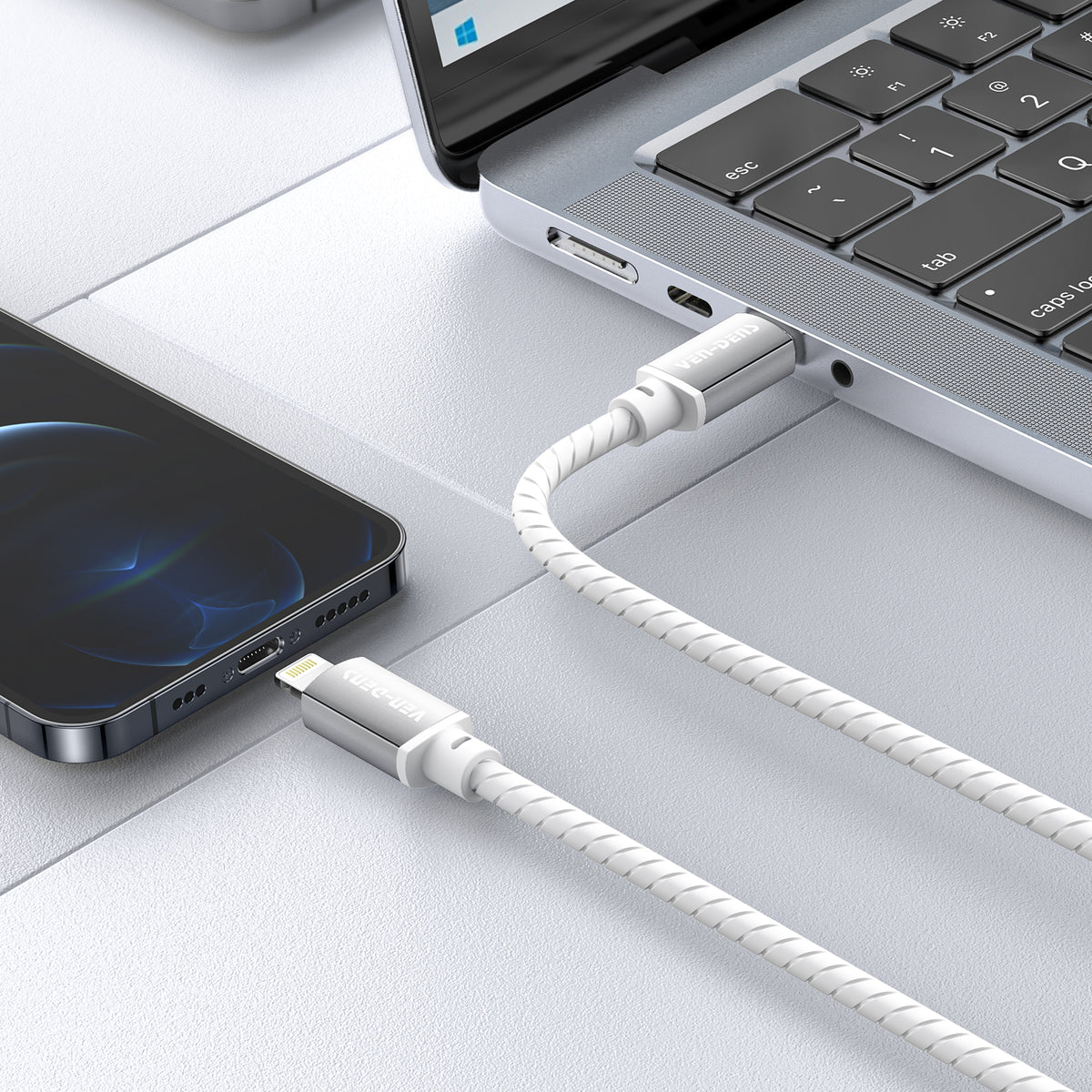 TYPE -C & IP DATA CABLE