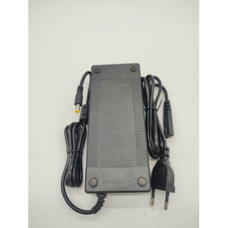CARGADOR M5